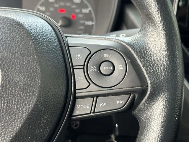 Used 2025 White Toyota LE image 24