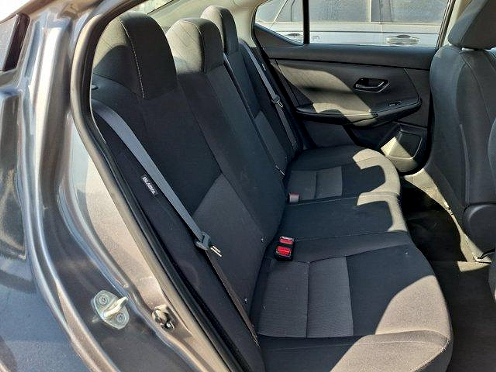 Used 2024 Gun Metallic Nissan SV Xtronic CVT image 25