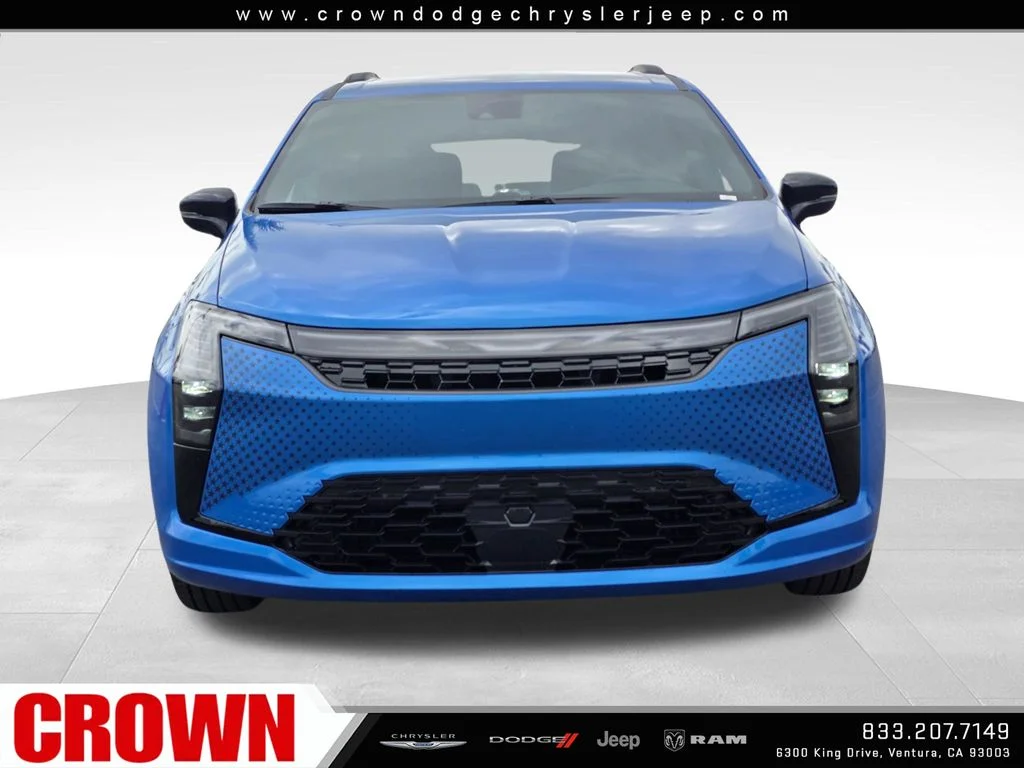 New 2027 Hydro Blue Pearl-Coat Paint Chrysler Select image 2