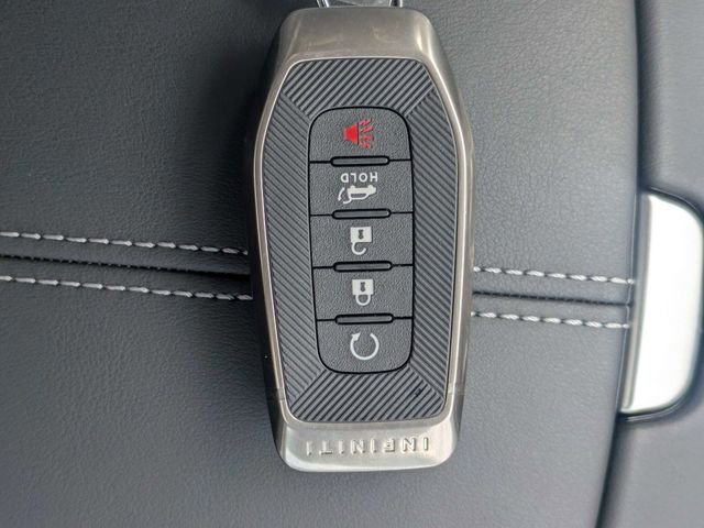 Used 2027 Gray INFINITI LUXE image 34