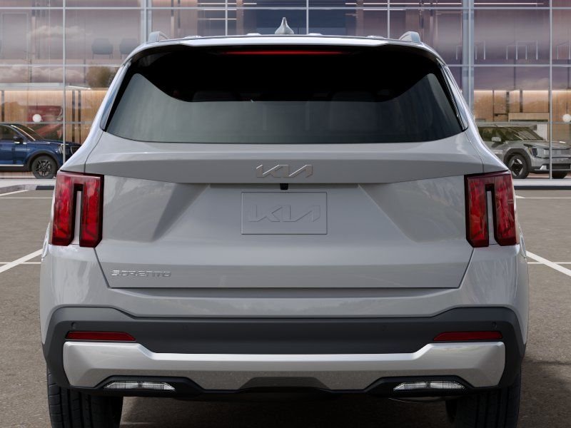 New 2026 Wolf Gray Kia EX image 13