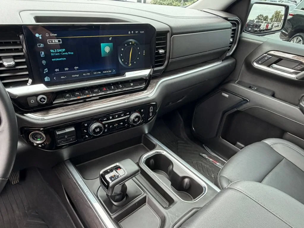 2024 Chevrolet Silverado 1500 LTZ - Photo 40