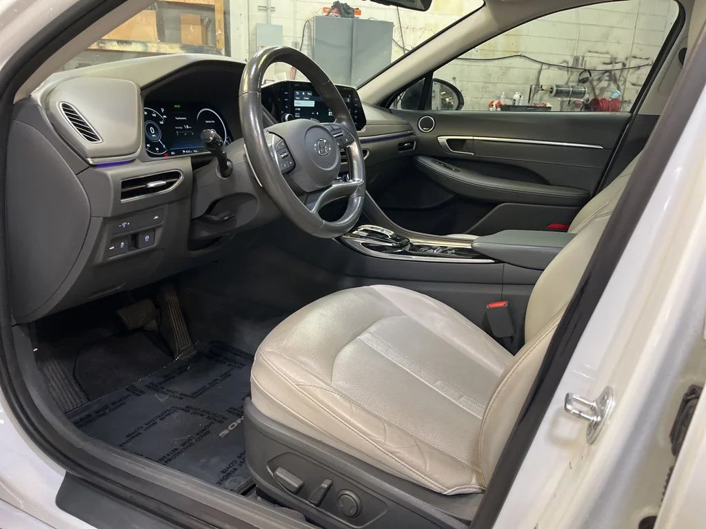 Used 2020 Gray Hyundai Limited image 11