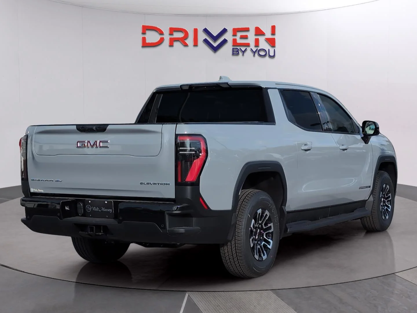 New 2026 Thunderstorm Gray GMC Elevation Standard Range image 6