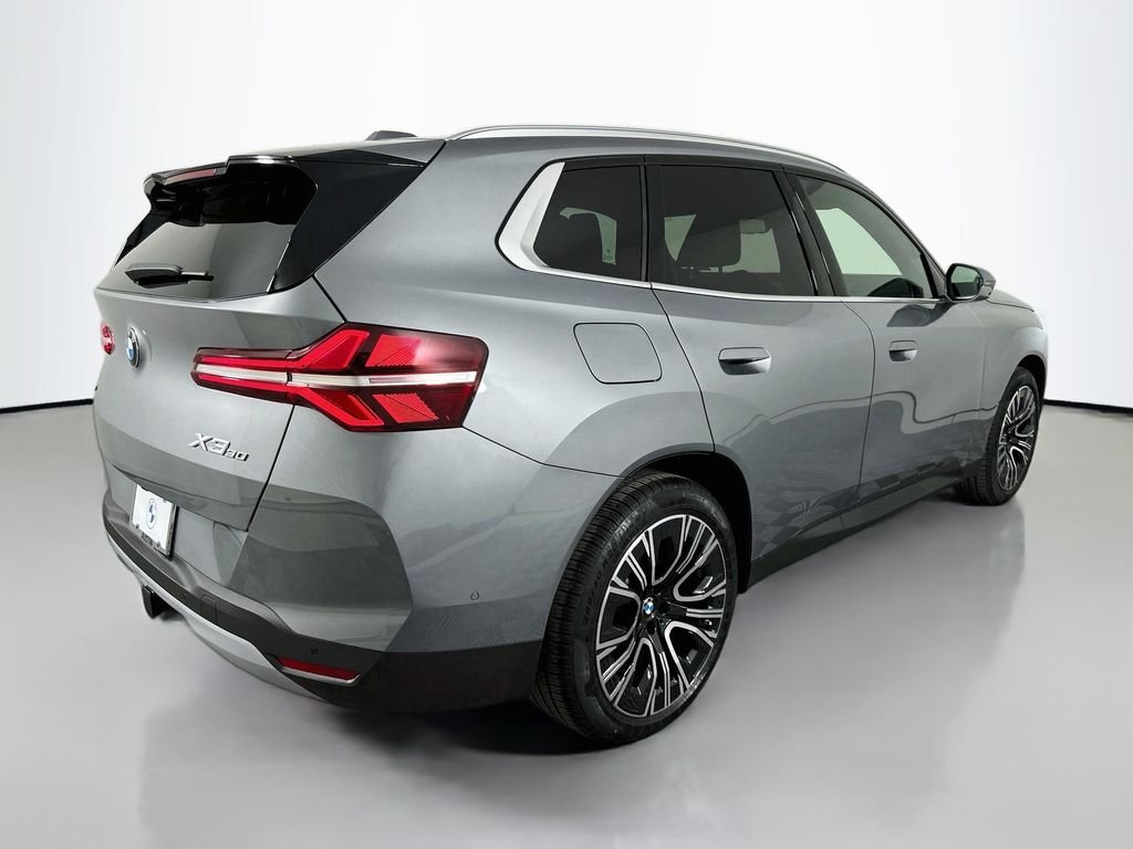 New 2026 Skyscraper Grey Metallic BMW 30 xDrive image 5