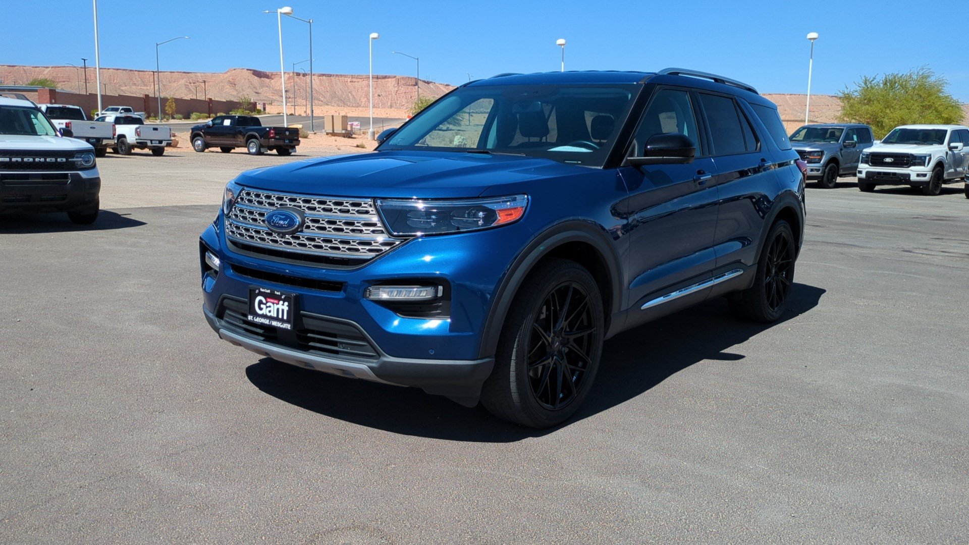 Used 2022 Blue Metallic Ford Limited image 7
