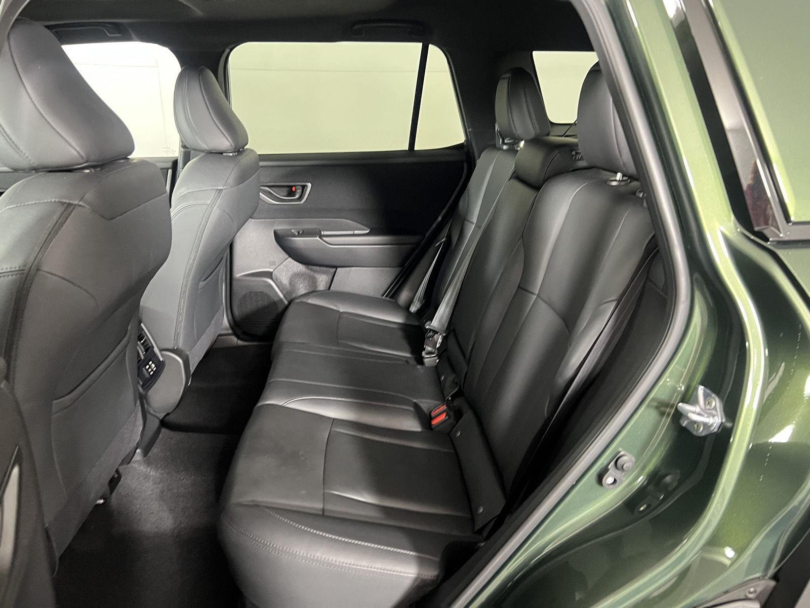 New 2026 Deep Emerald Green Pearl Subaru Premium image 28