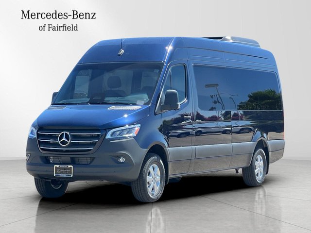 2026 Mercedes-Benz Sprinter 2500 Passenger 170 WB