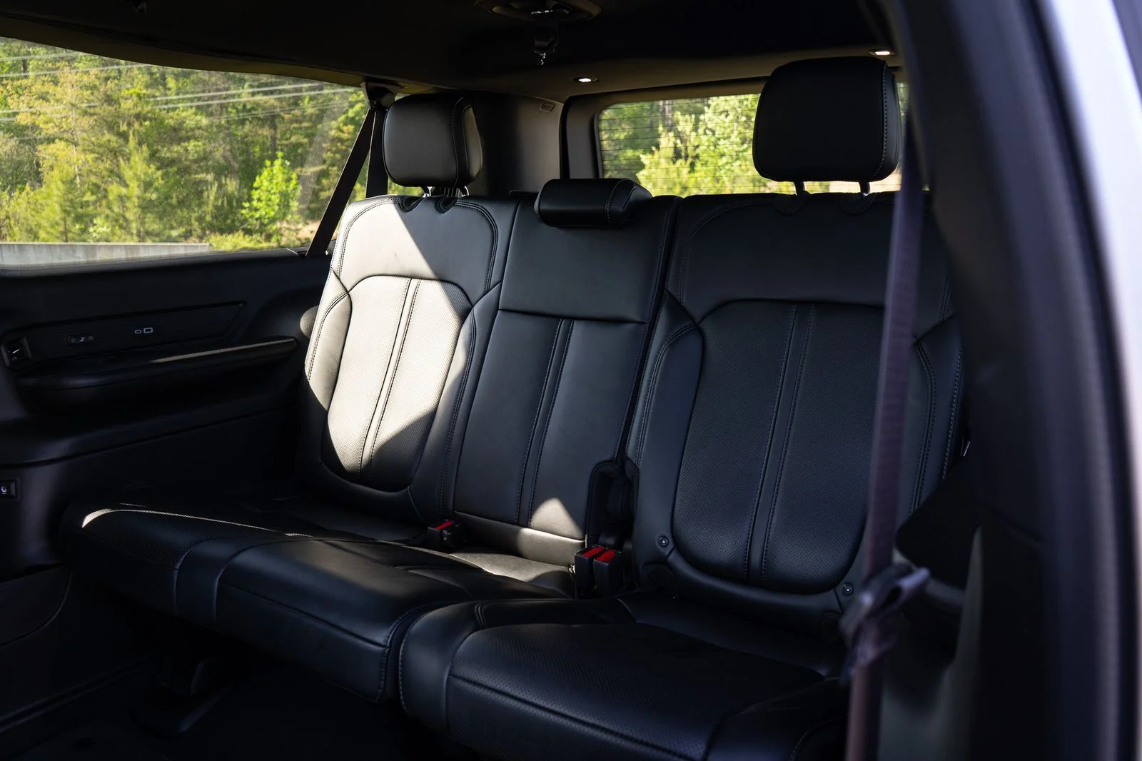 Used 2025 Silver Jeep Series II image 19