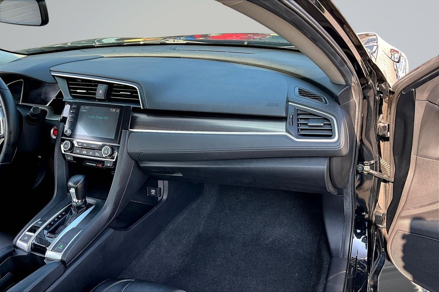 Used 2019 Black Honda EX-L image 24