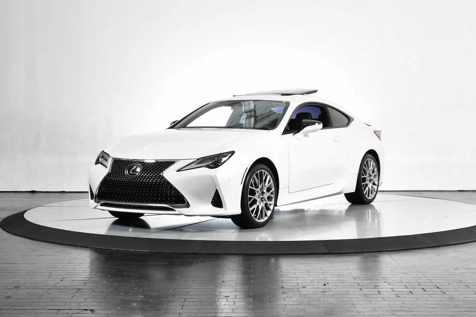 2022 Lexus RC 350 350 RWD's photo