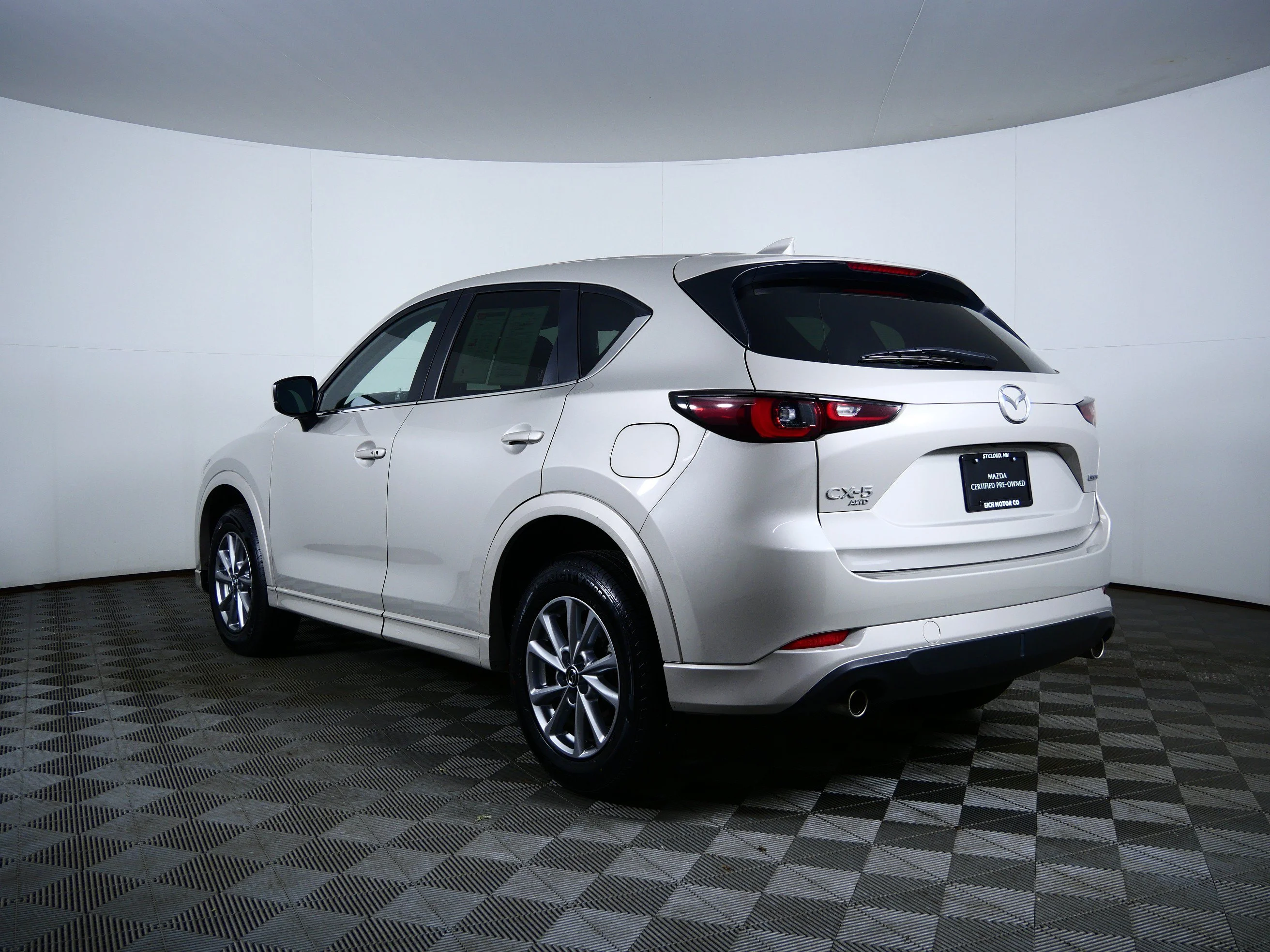 Used 2025 Platinum Quartz Metallic Mazda 2.5 S Preferred Package image 5