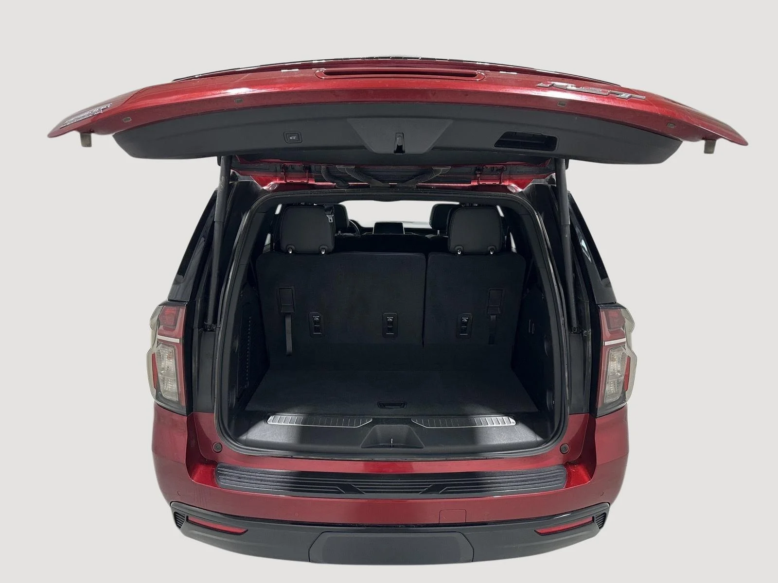 Used 2023 RADIANT RED TINTCOAT Chevrolet RST image 25