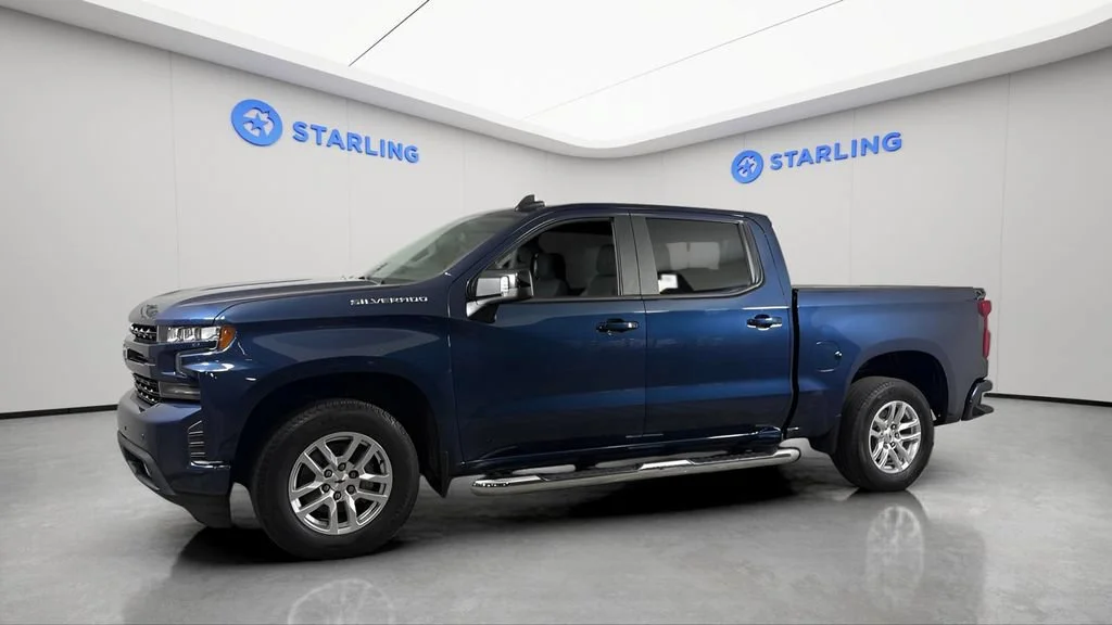Used 2020 NORTHSKY BLUE METALLIC Chevrolet RST image 3
