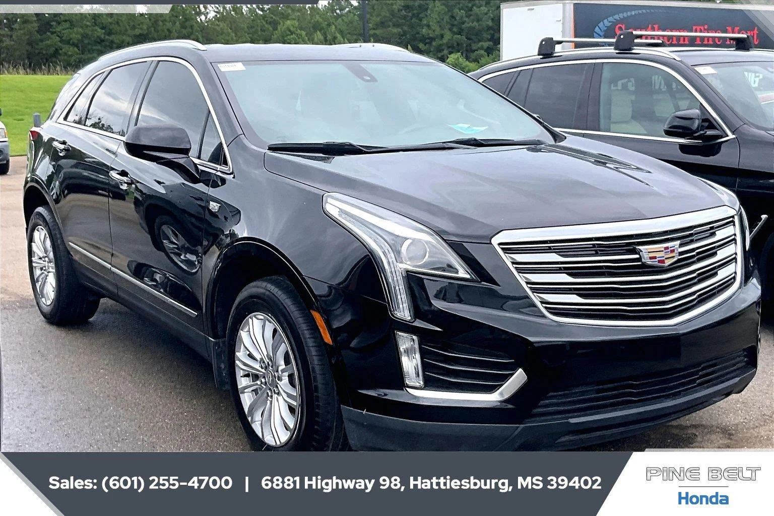 Used 2019 Stellar Black Metallic Cadillac FWD image 2