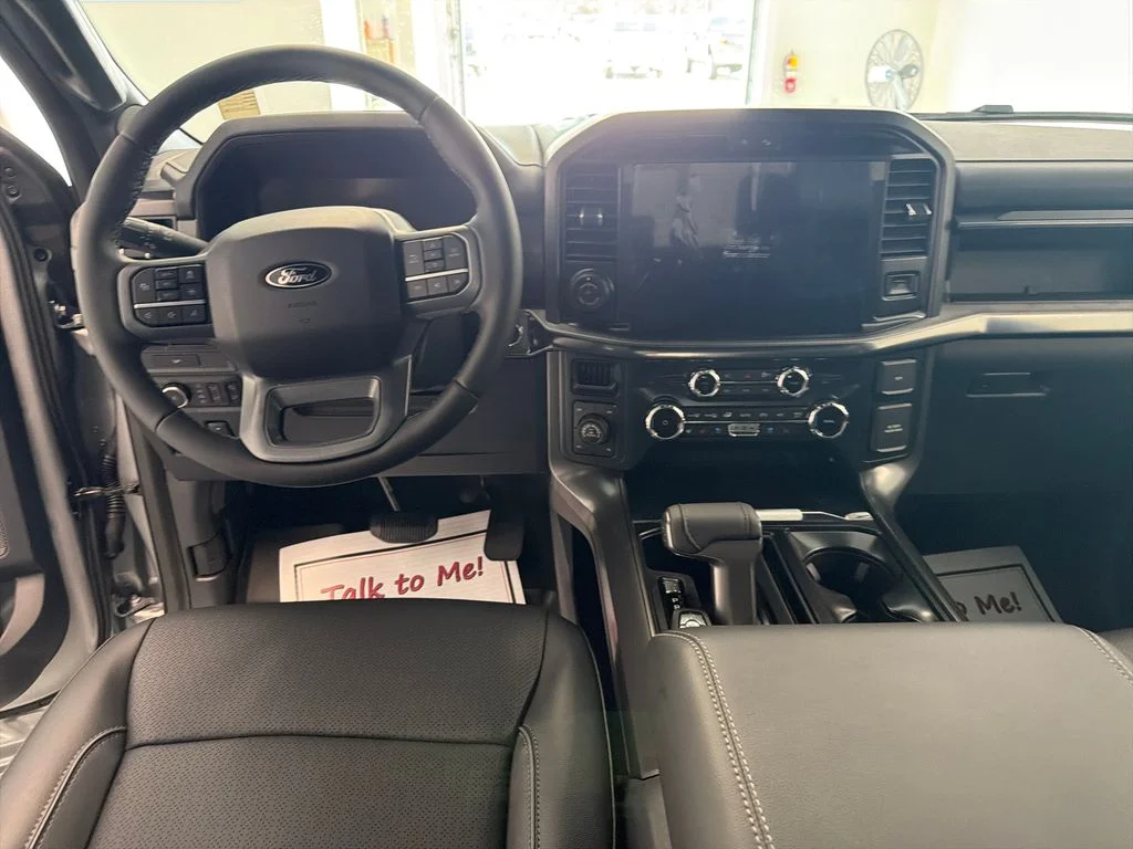 New 2026 Iconic Silver Metallic Ford Lariat® image 13