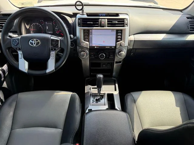 Certified Used 2020 ICE CAP Toyota SR5 Premium image 23