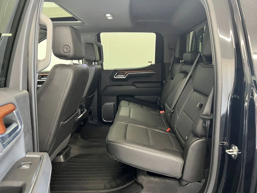 Used 2023 Onyx Black GMC Denali image 13