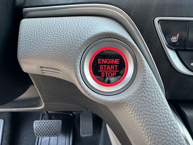 Used 2020  Honda EX-L image 25