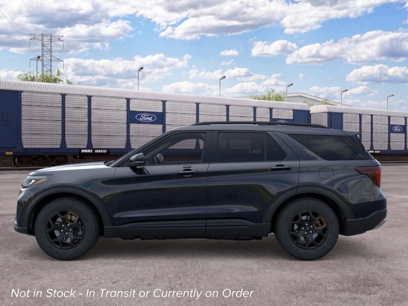 New 2026 Agate Black Metallic Ford Tremor® image 3