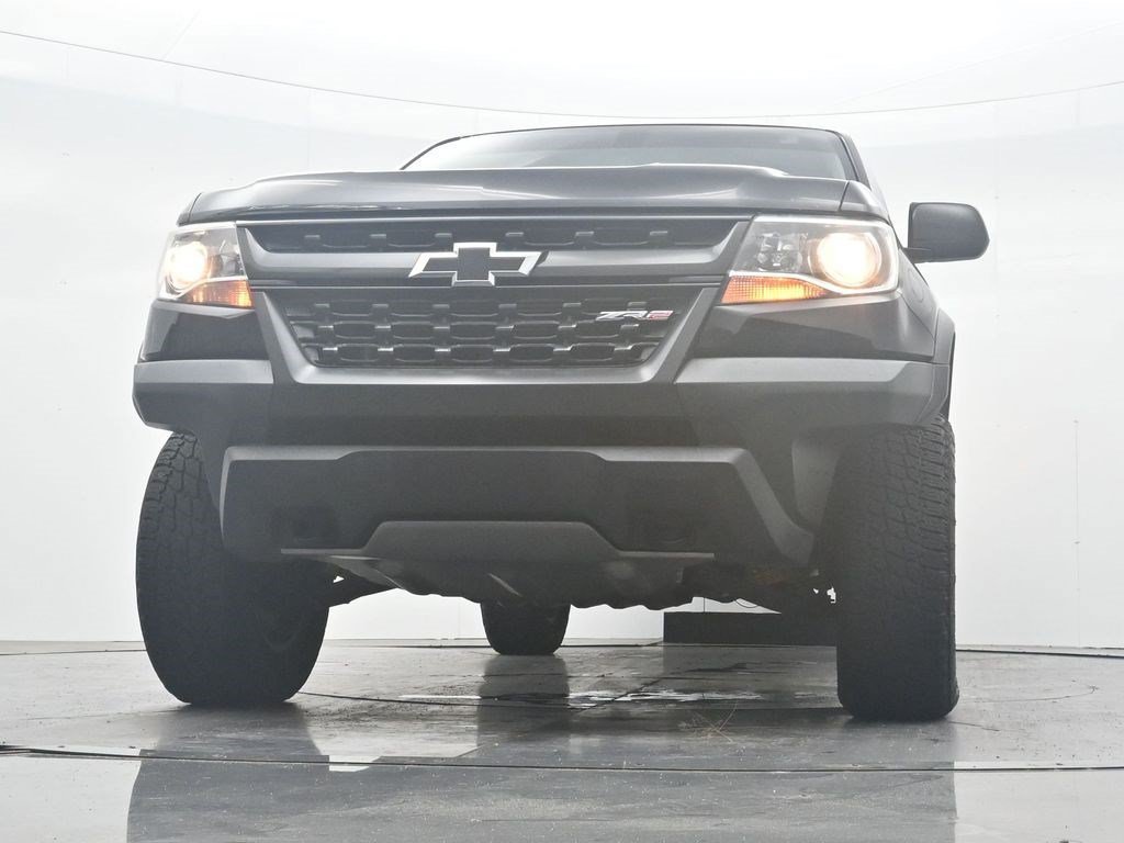 Used 2019 Black Chevrolet 4WD ZR2 image 25