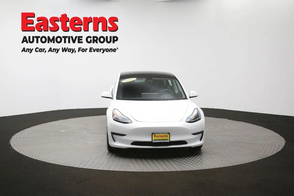Used 2023 White Tesla Base image 47