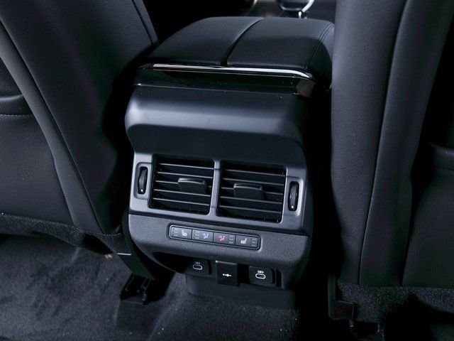 New 2026 Fuji White Land Rover S image 21