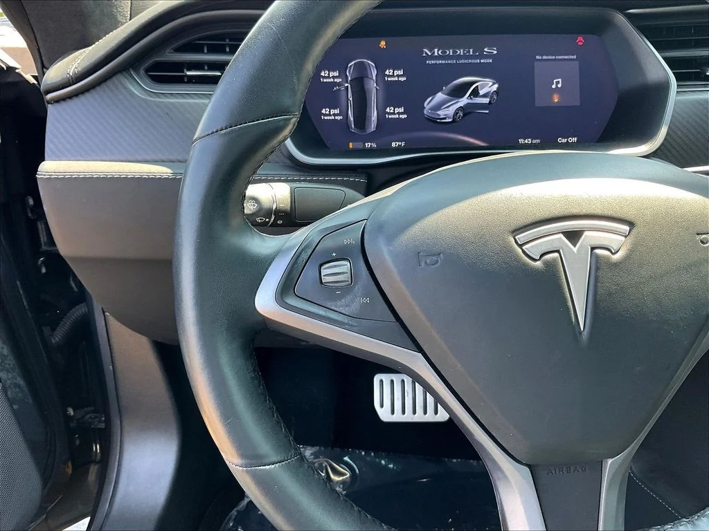 Used 2020  Tesla Performance image 11