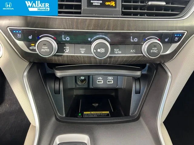 Used 2022 White Honda Touring image 28