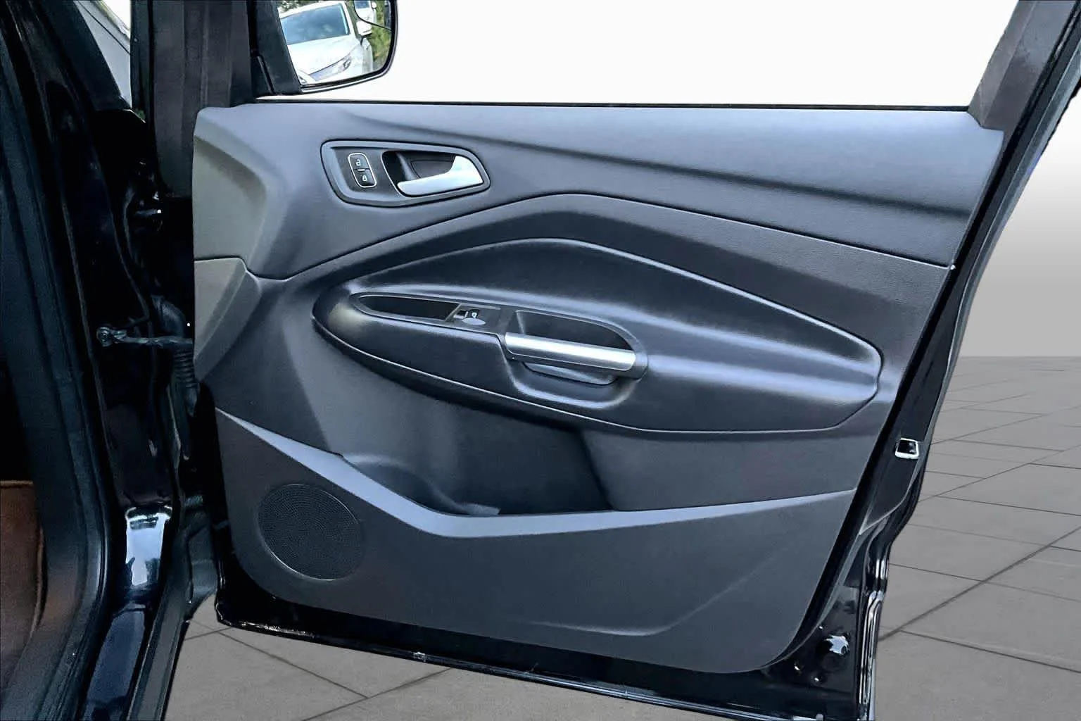 Used 2019 Agate Black Ford SE image 21
