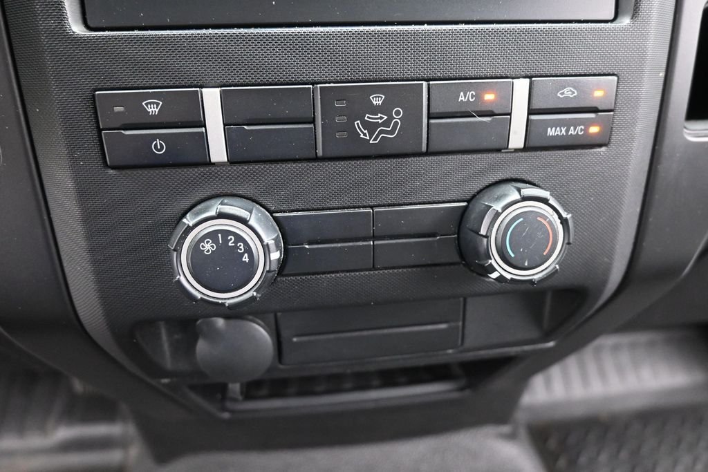 Used 2013 Oxford White Ford XL image 16