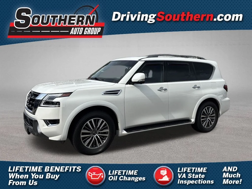 Used 2023 White Nissan SL image 1
