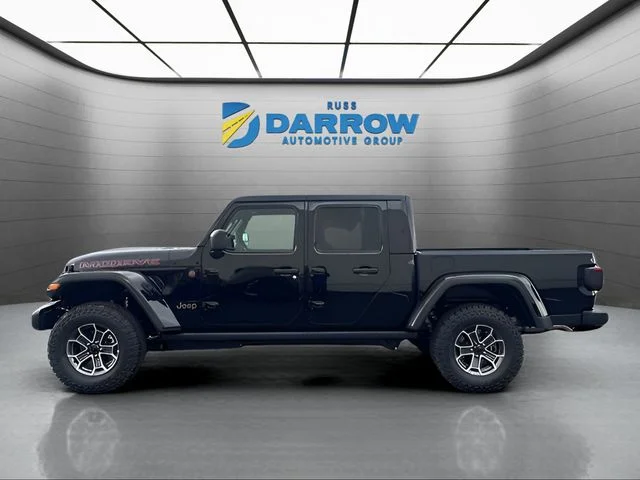 New 2026 Black Clear-Coat Exterior Paint Jeep Mojave image 2