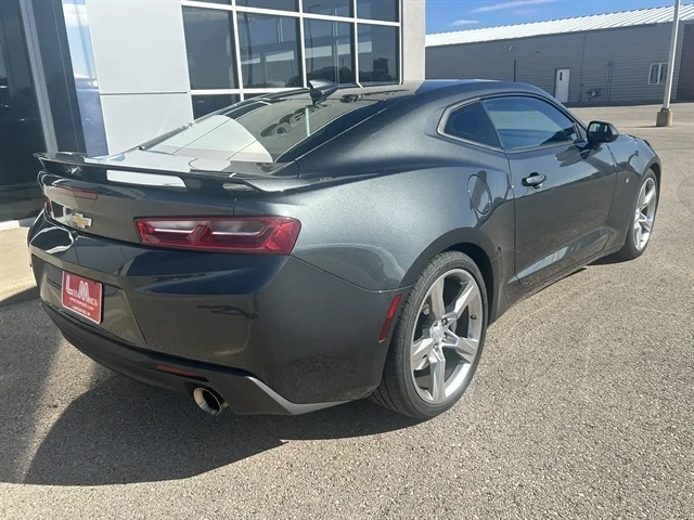 Used 2017 Gray CHEVROLET 1SS image 3