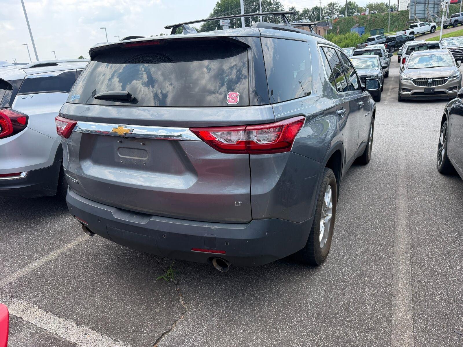 Used 2019 SATIN STEEL METALLIC Chevrolet LT Cloth image 4