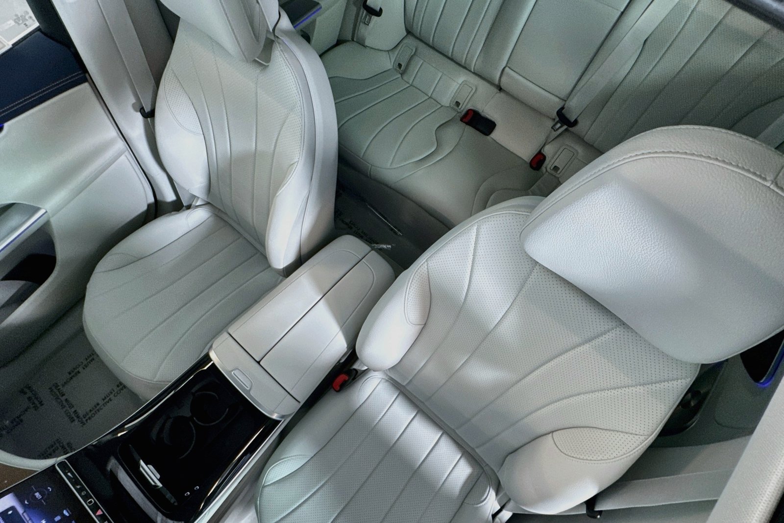 New 2027 Twilight Blue Metallic Mercedes-Benz EQE 320+ image 19