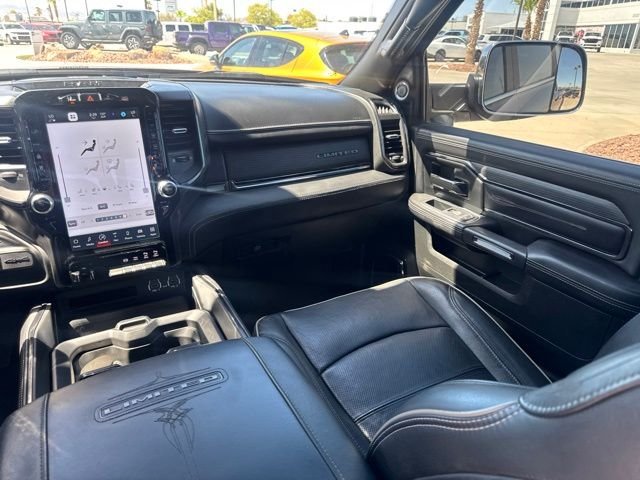 2022 RAM Ram 3500 Pickup Limited - Photo 16