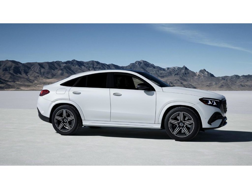 New 2027 White Mercedes-Benz GLE 450 Coupe image 14