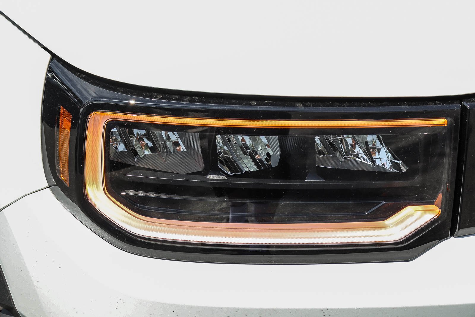 New 2026 Platinum White Pearl Honda TrailSport AWD image 5