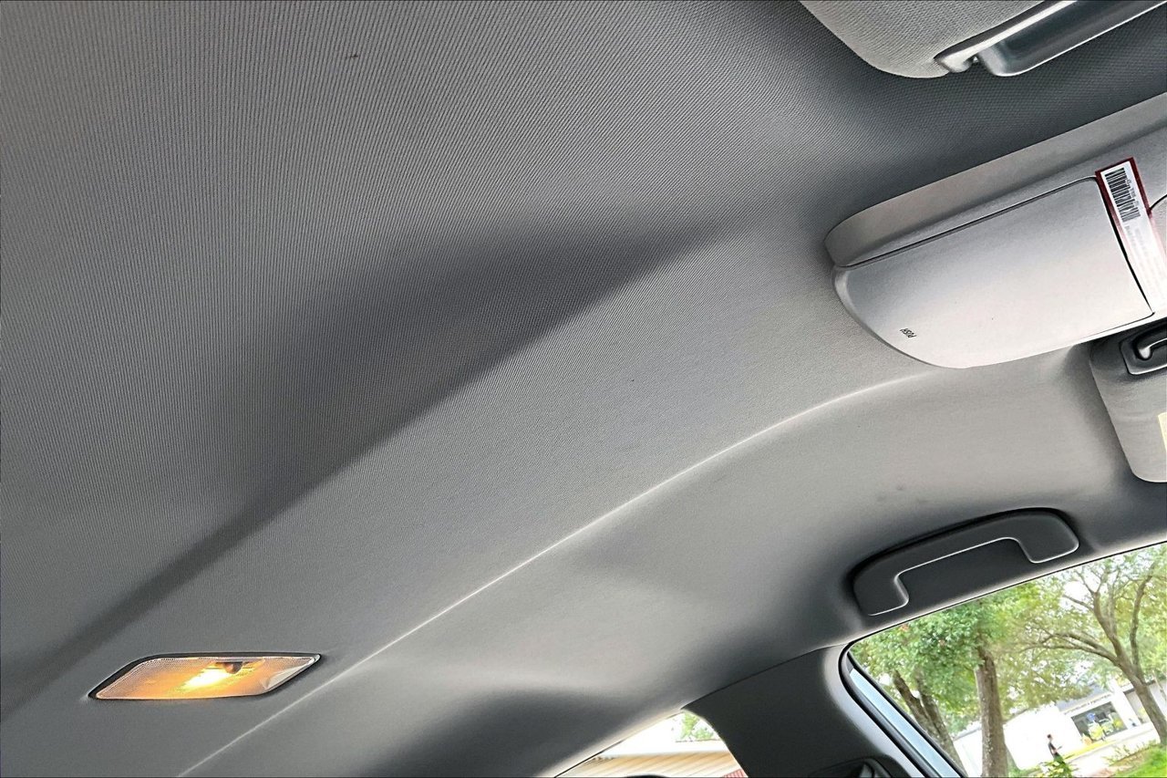 Used 2020 Silver Toyota SE image 27