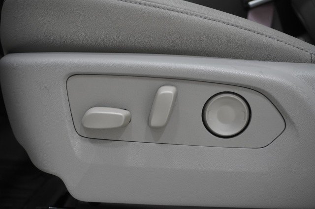 2026 GMC Sierra 1500 SLT - Photo 22