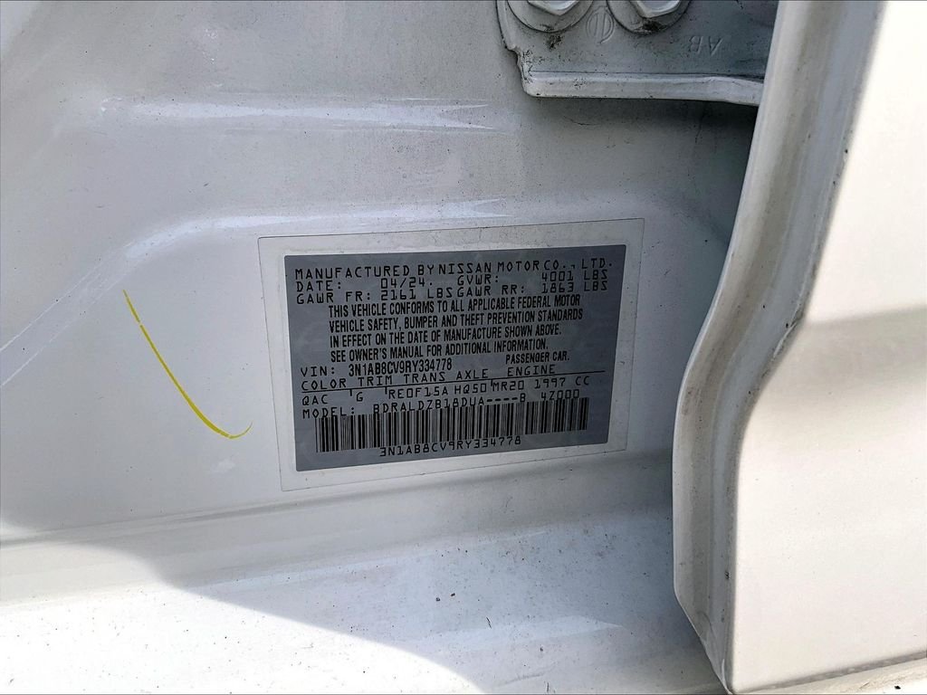 Certified Used 2024 White Nissan SV image 33