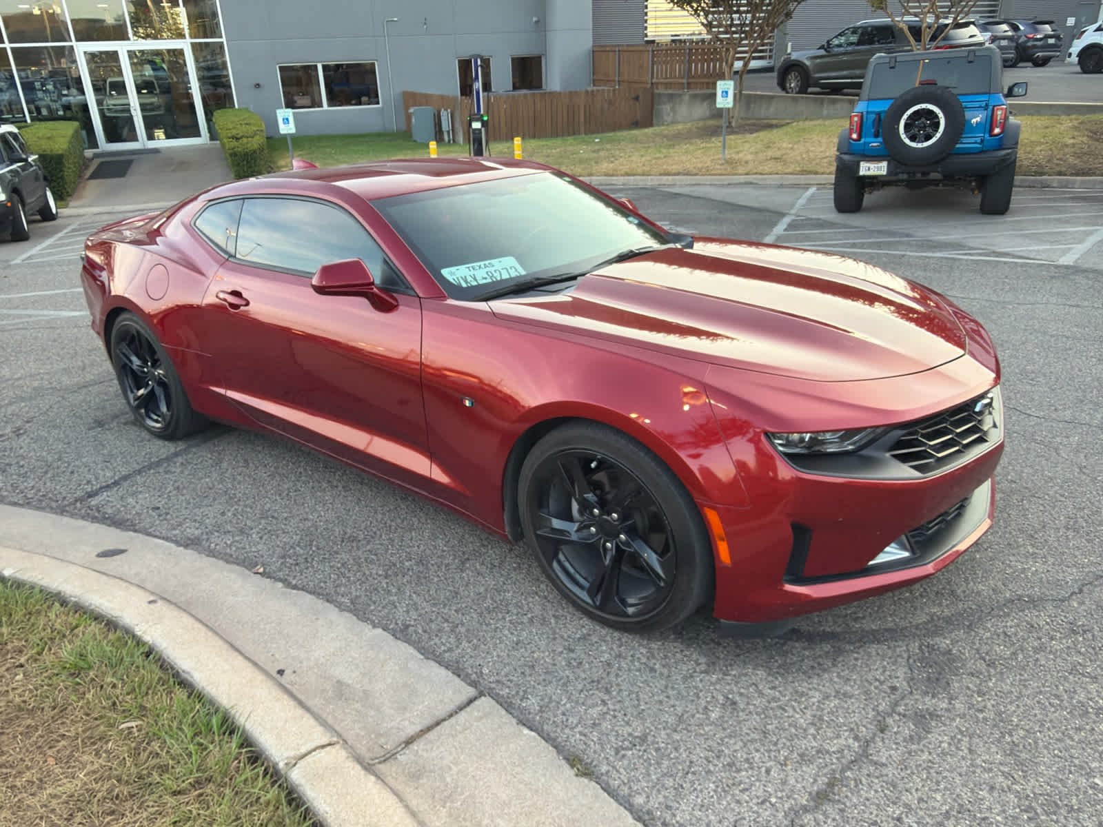 Used 2021 Wild Cherry Tintcoat Chevrolet 1LT image 4