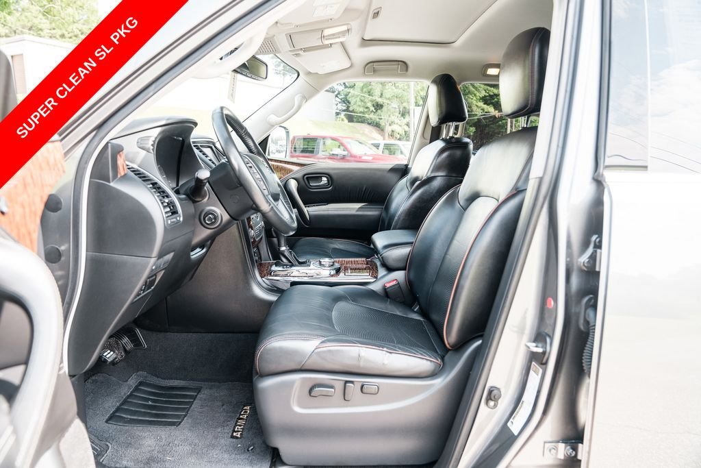 Used 2018 Gun Metallic Nissan SL image 39