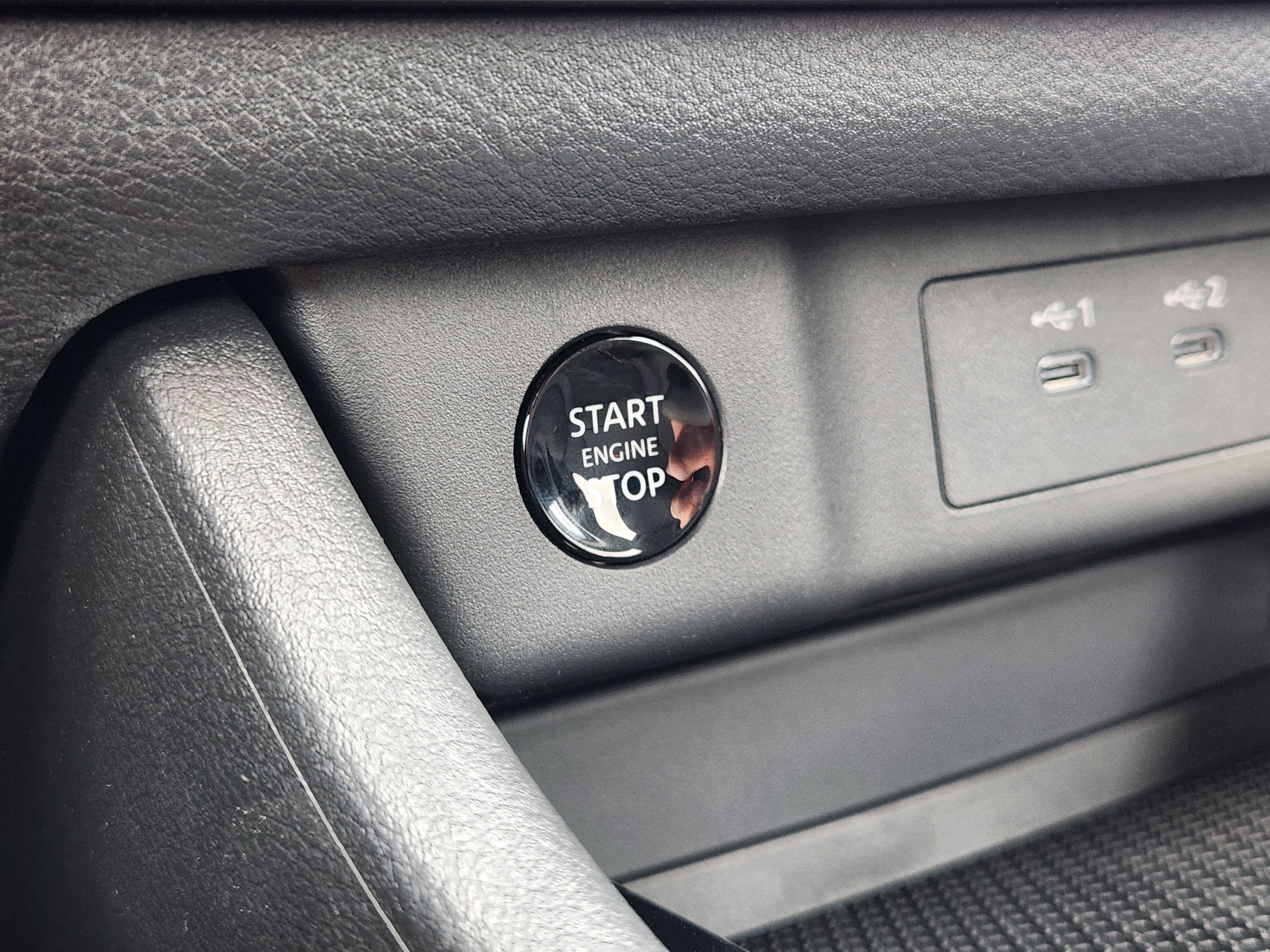 New 2026 Everest White Pearl TriCoat Nissan Rock Creek® image 21
