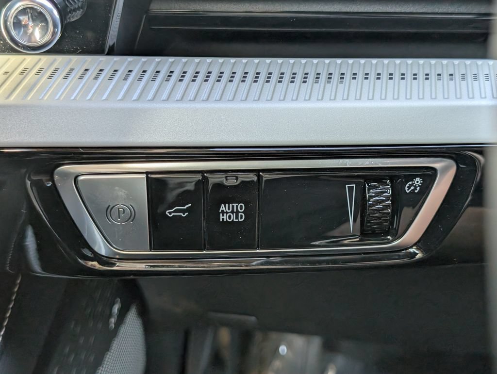 2027 Cadillac OPTIQ Sport - Photo 30