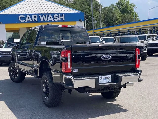 New 2026 Agate Black Metallic Ford Lariat image 4