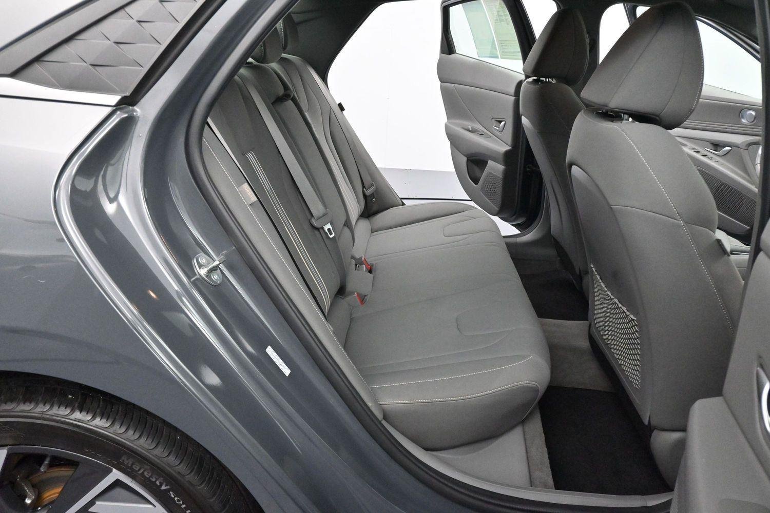 Used 2024 Ecotronic Gray Hyundai SEL image 32