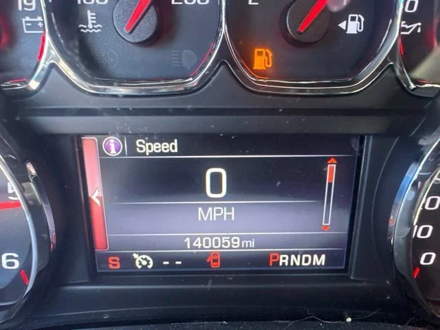 Used 2015 Silver GMC SLT image 14