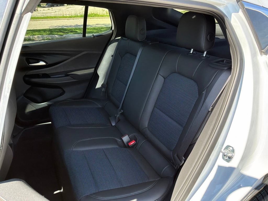New 2026 Summit White Buick Preferred image 23